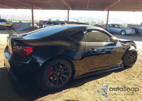 2017 Subaru Brz Limited z USA, uszkodzony, nr VIN JF1ZCAC1XH9606704